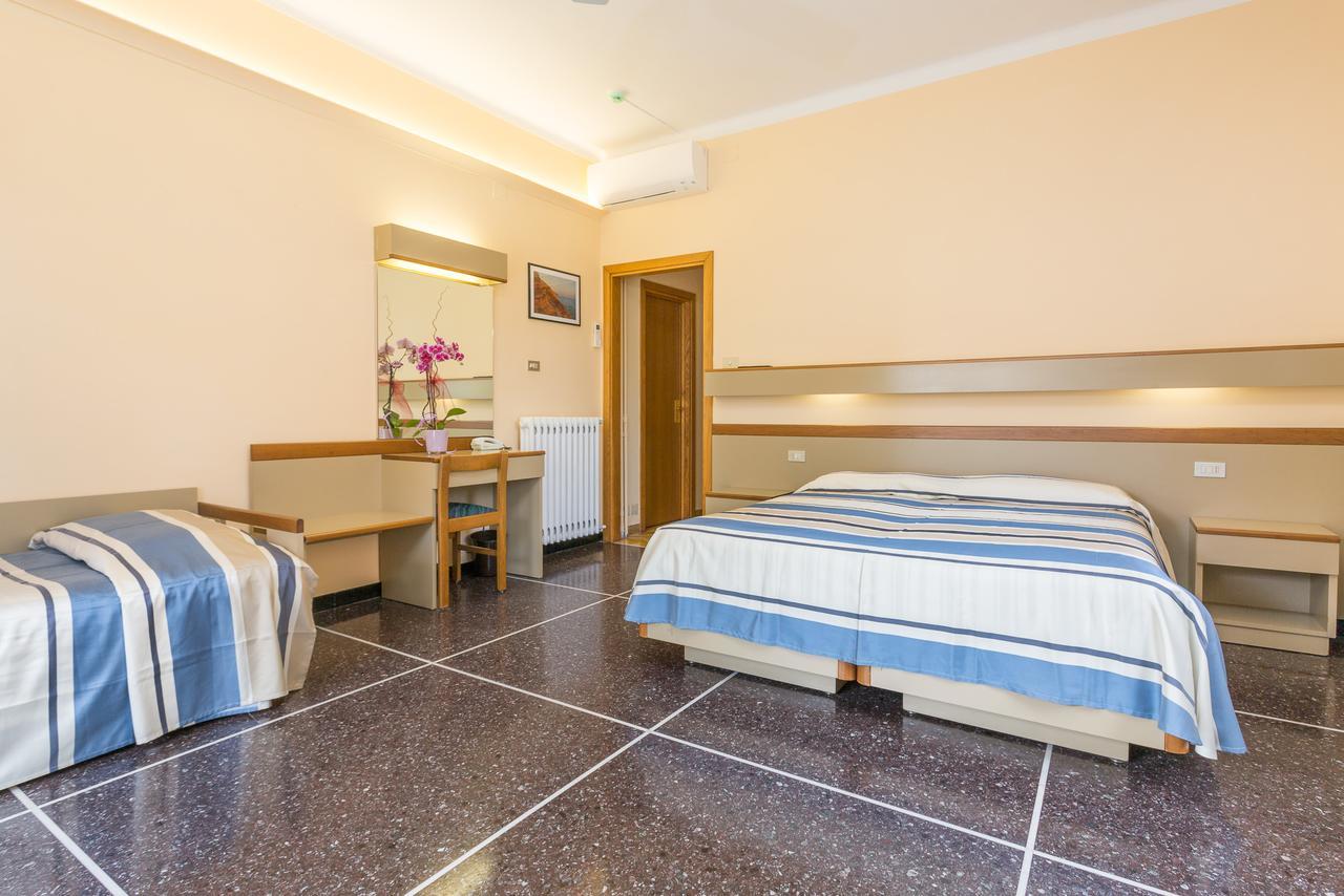 Hotel Villa Delibera Varazze Ngoại thất bức ảnh